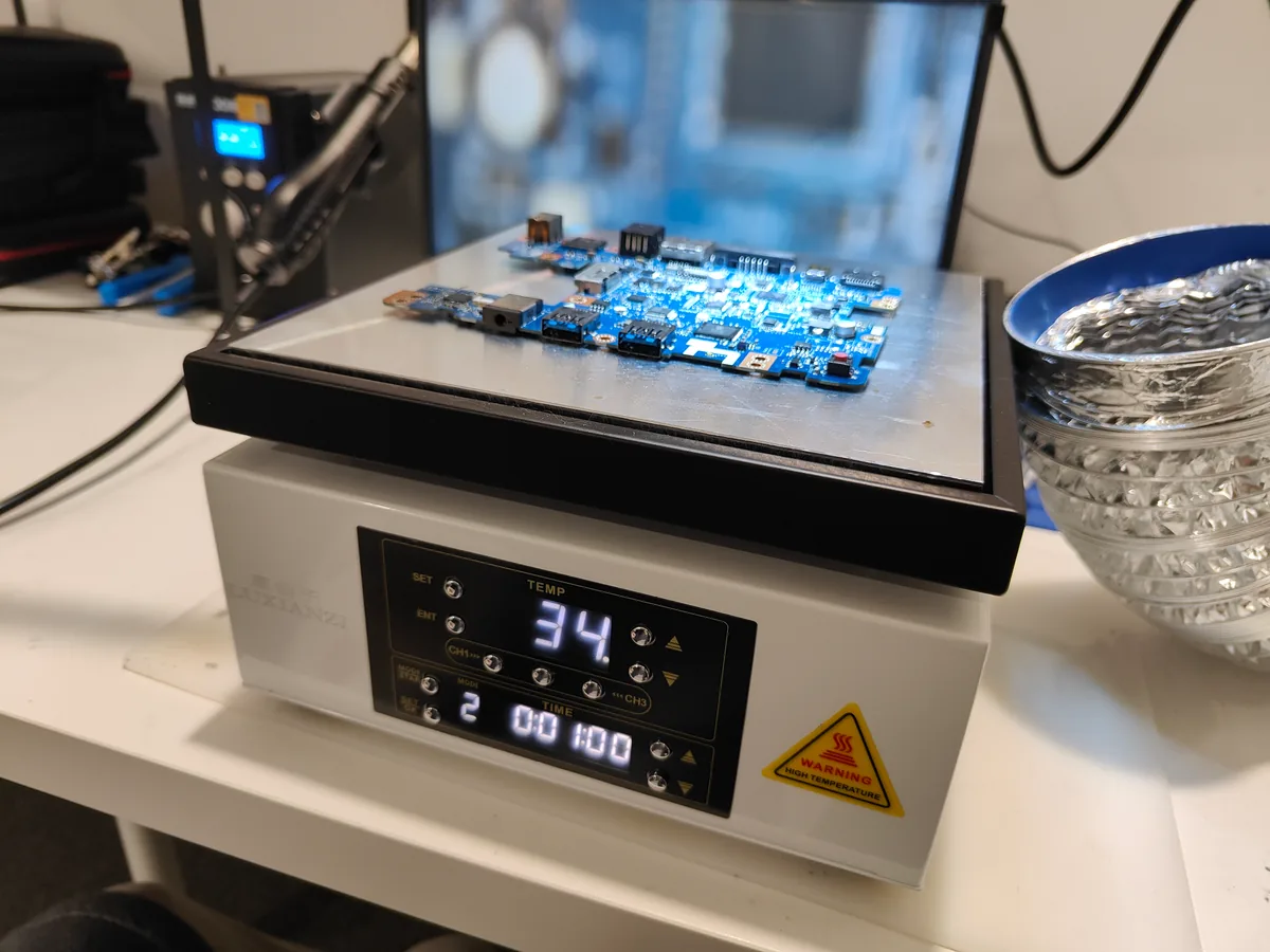 High-Precision PCB Preheating Station